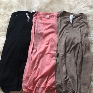 Muscle tanks, set of 3.